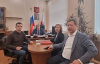 Сегодня министр природных ресурсов и экологии Саратовской области Константин Доронин встретился с заместителем руководителя Нижне-Волжского бассейнового водного управления Натальей Гладковой. 