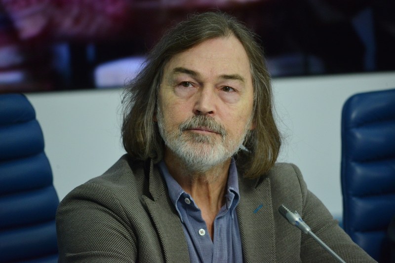 Никас Сафронов оценит работы юных саратовцев на премию «Экология-дело каждого»