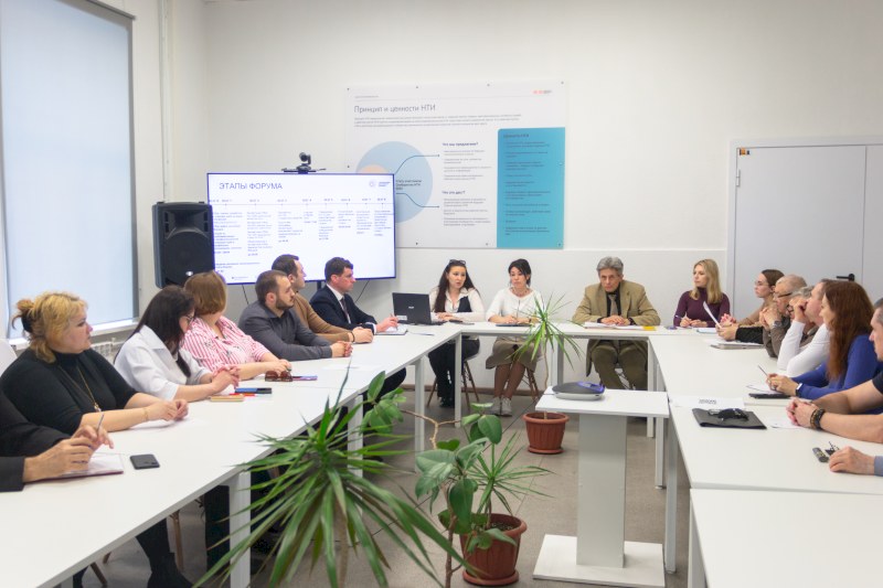 В Саратове обсудили расчистку русел рек и меры по оздоровлению Волги