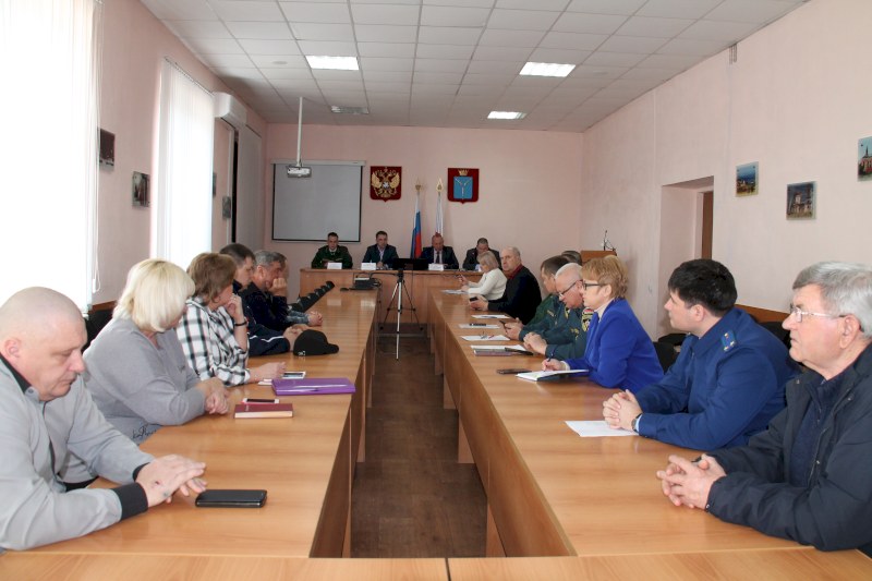 В районах Саратовской области проходят совещания по подготовке к пожароопасному сезону 2024
