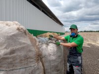 На полигоне в Гагаринском районе Саратова запустили первую сортировочную линию