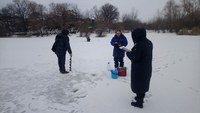 Специалисты провели мониторинг качества воды на реке