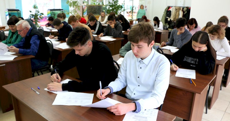 Более 3000 саратовцев написали «Экодиктант» 