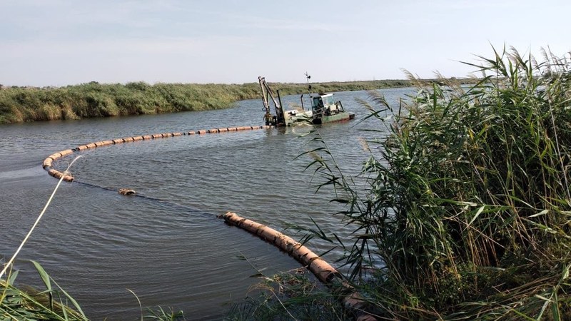 В Саратовской области продолжается расчистка реки Еруслан 